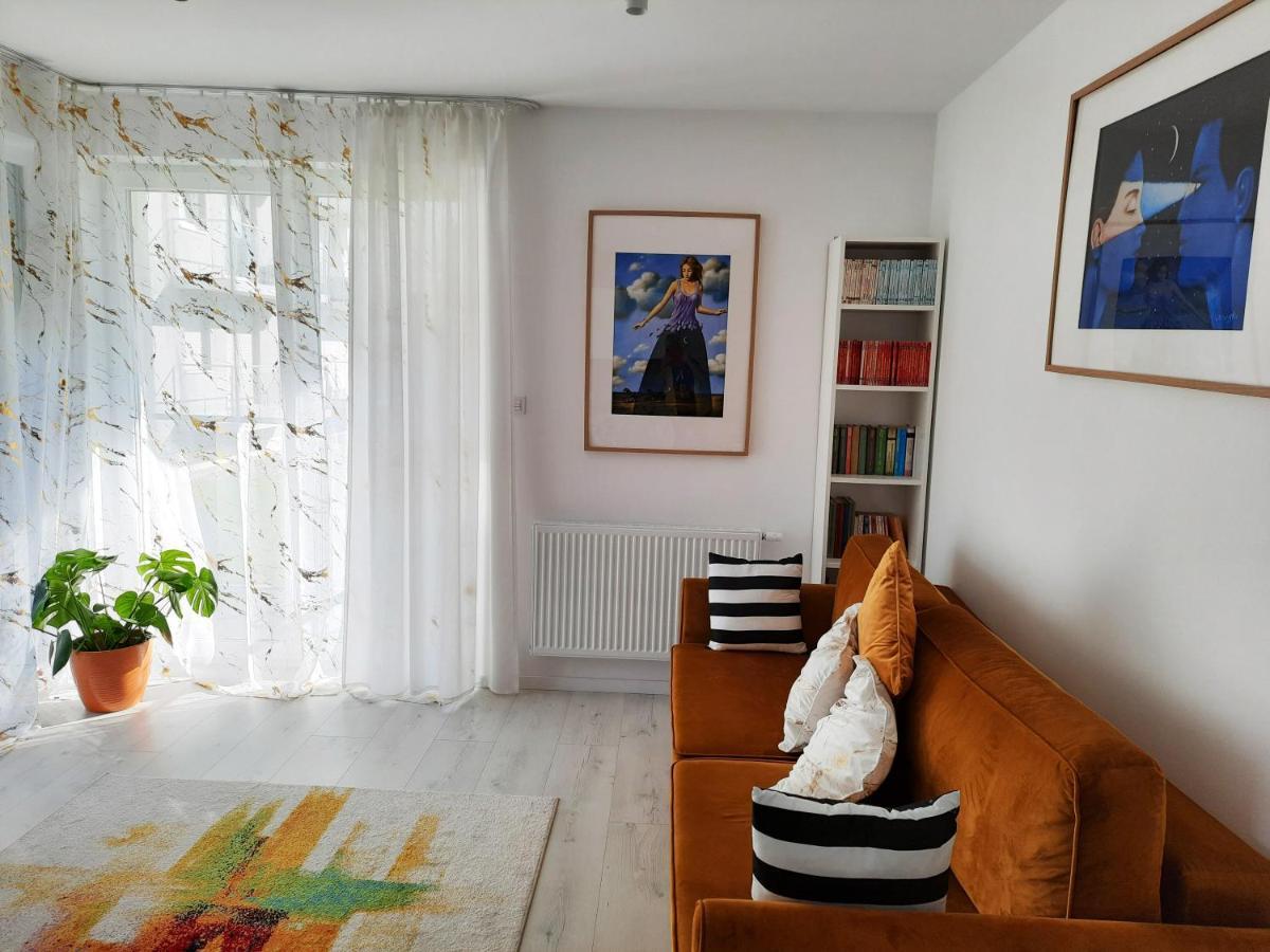 Apartament Amber Comfort Z Prywatnym Miejscem Parkingowym Колобжег Екстериор снимка